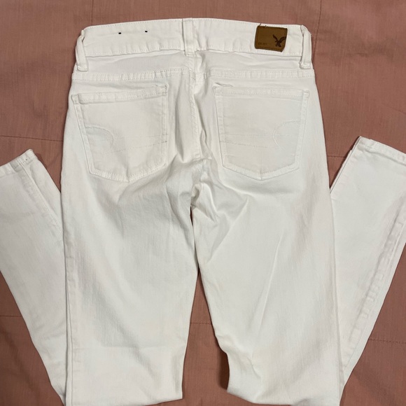 American Eagle -White Jeans - size 0 - Picture 3 of 5